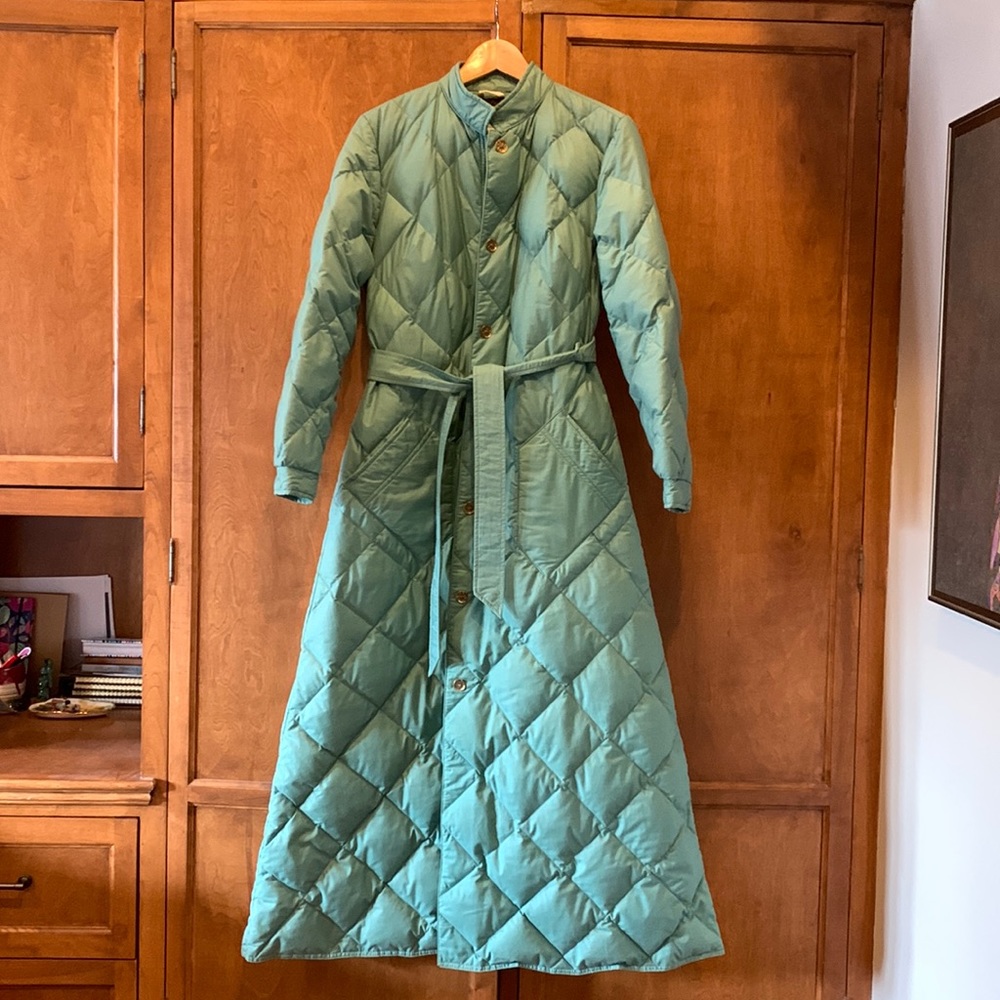 Vintage Women’s Eddie Bauer Full Length Goose Down Belted Robe
